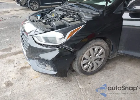 2020 Hyundai Accent Se/Sel z USA, uszkodzony, nr VIN 3KPC24A62LE095836